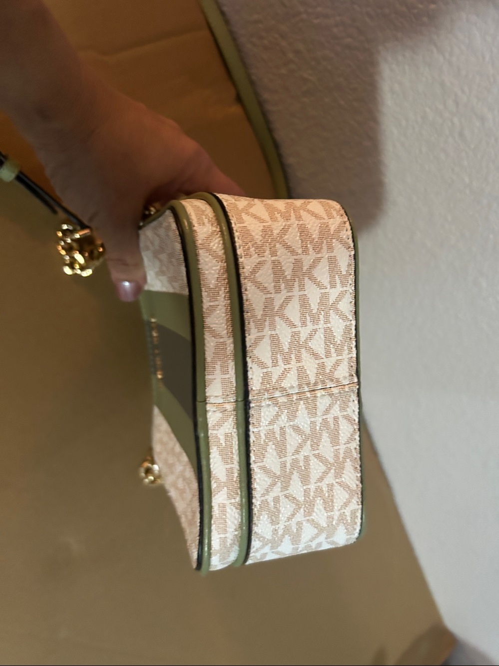 Michael Kors Olive & Dark Green Stripe MK Crossbody Pouch - Picture 4 of 5